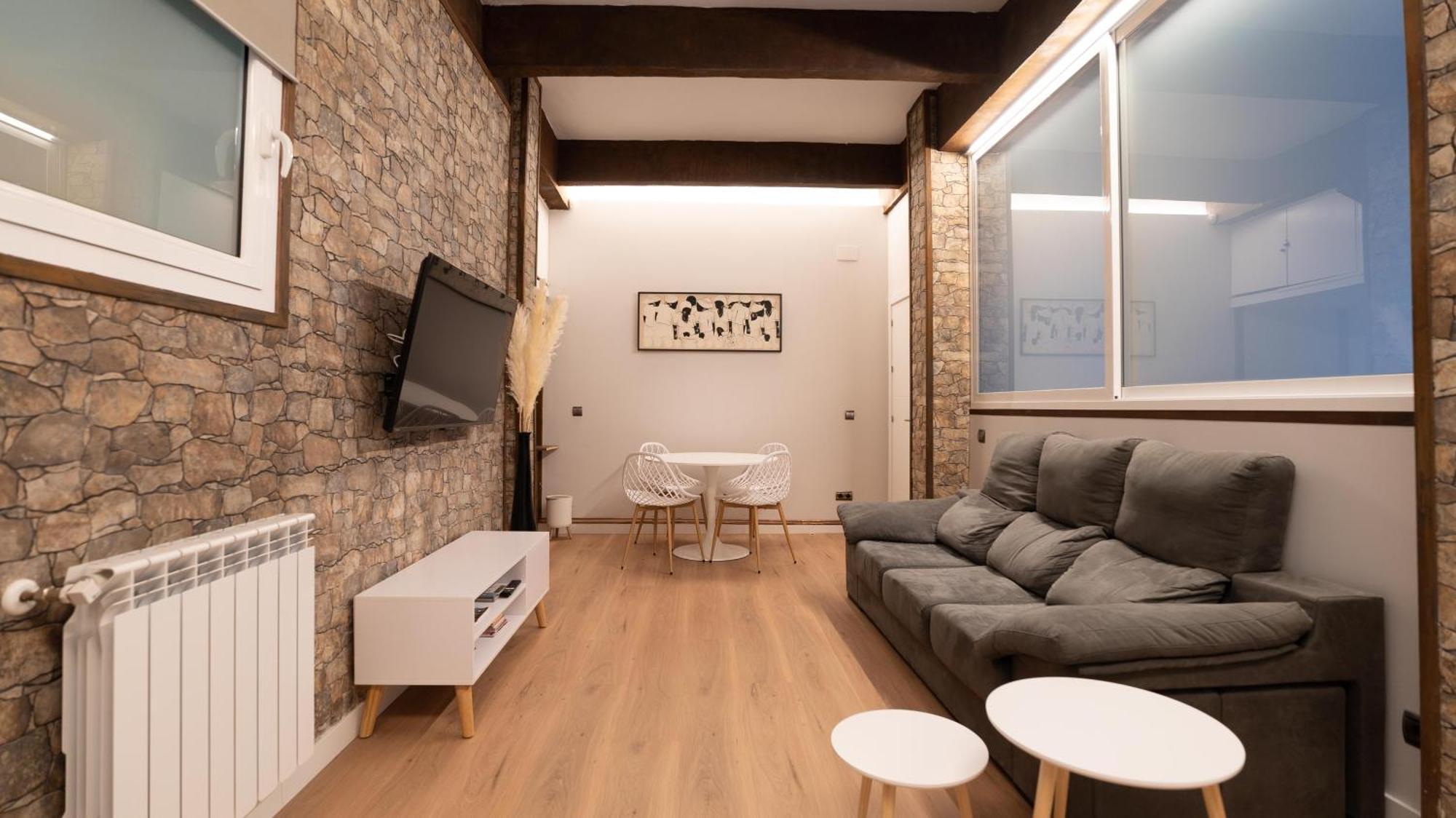Centrico, Junto A Estacion De Bus/Tren, Y Playas Apartment Сан Себастиан Екстериор снимка