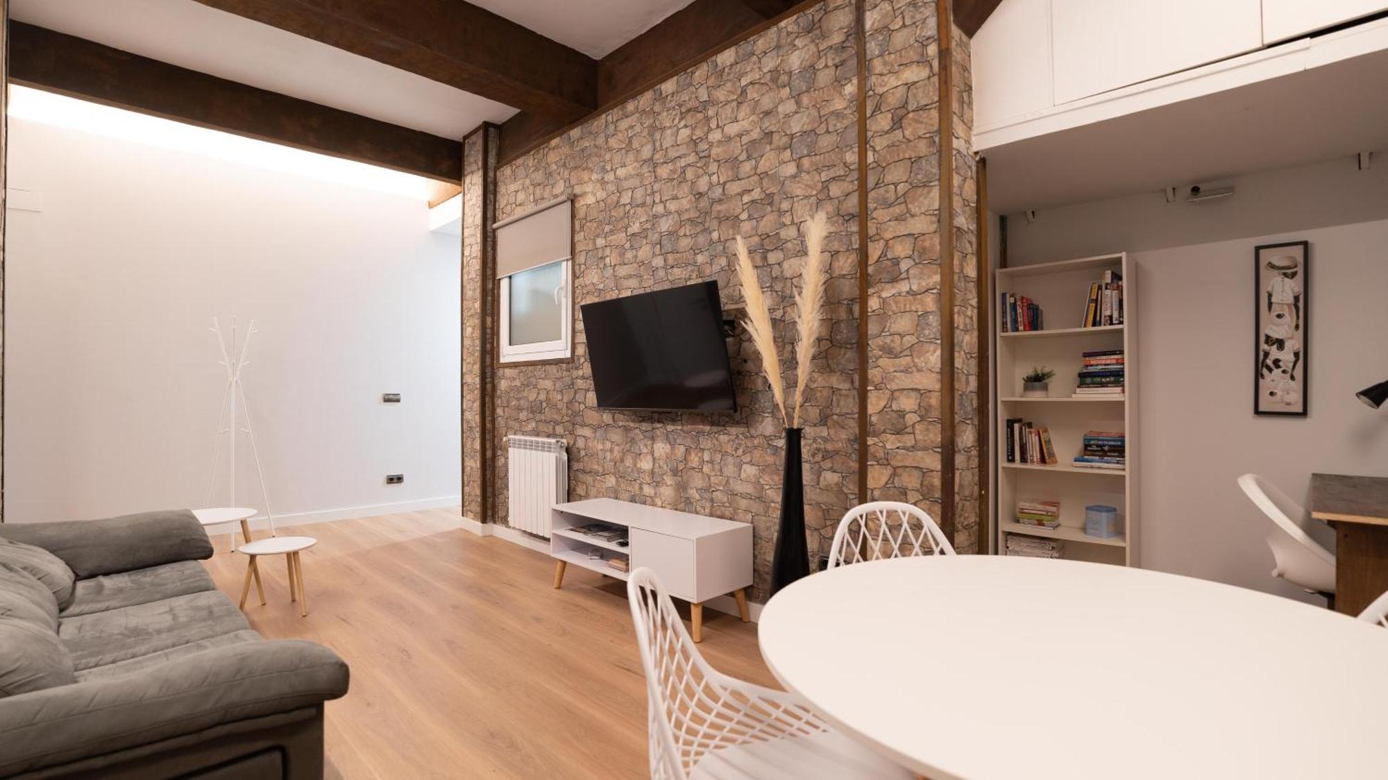 Centrico, Junto A Estacion De Bus/Tren, Y Playas Apartment Сан Себастиан Екстериор снимка